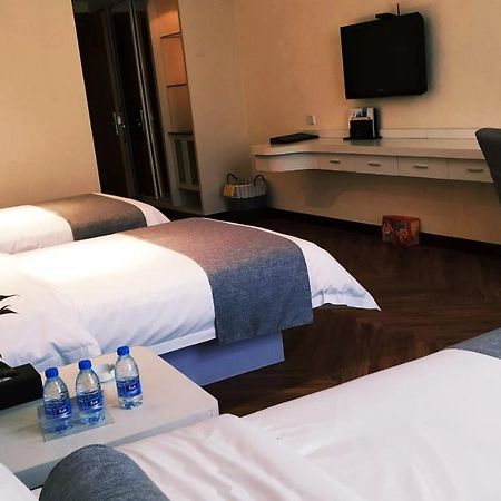 Mellow Orange Hotel - Bao'An Shenzhen Bagian luar foto
